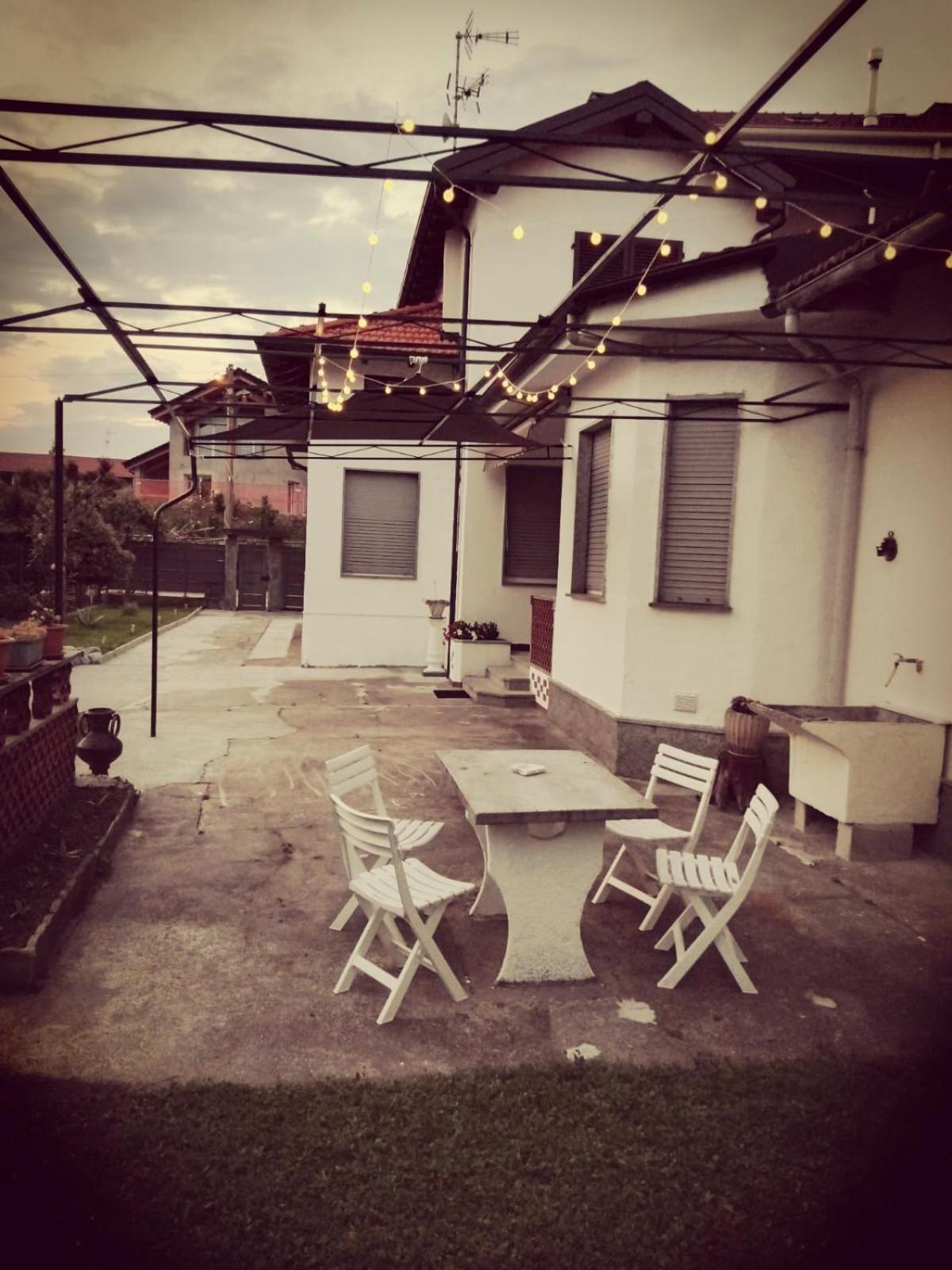 Casa Vacanze Terra Di Mezzo Invorio Inferiore Exterior foto